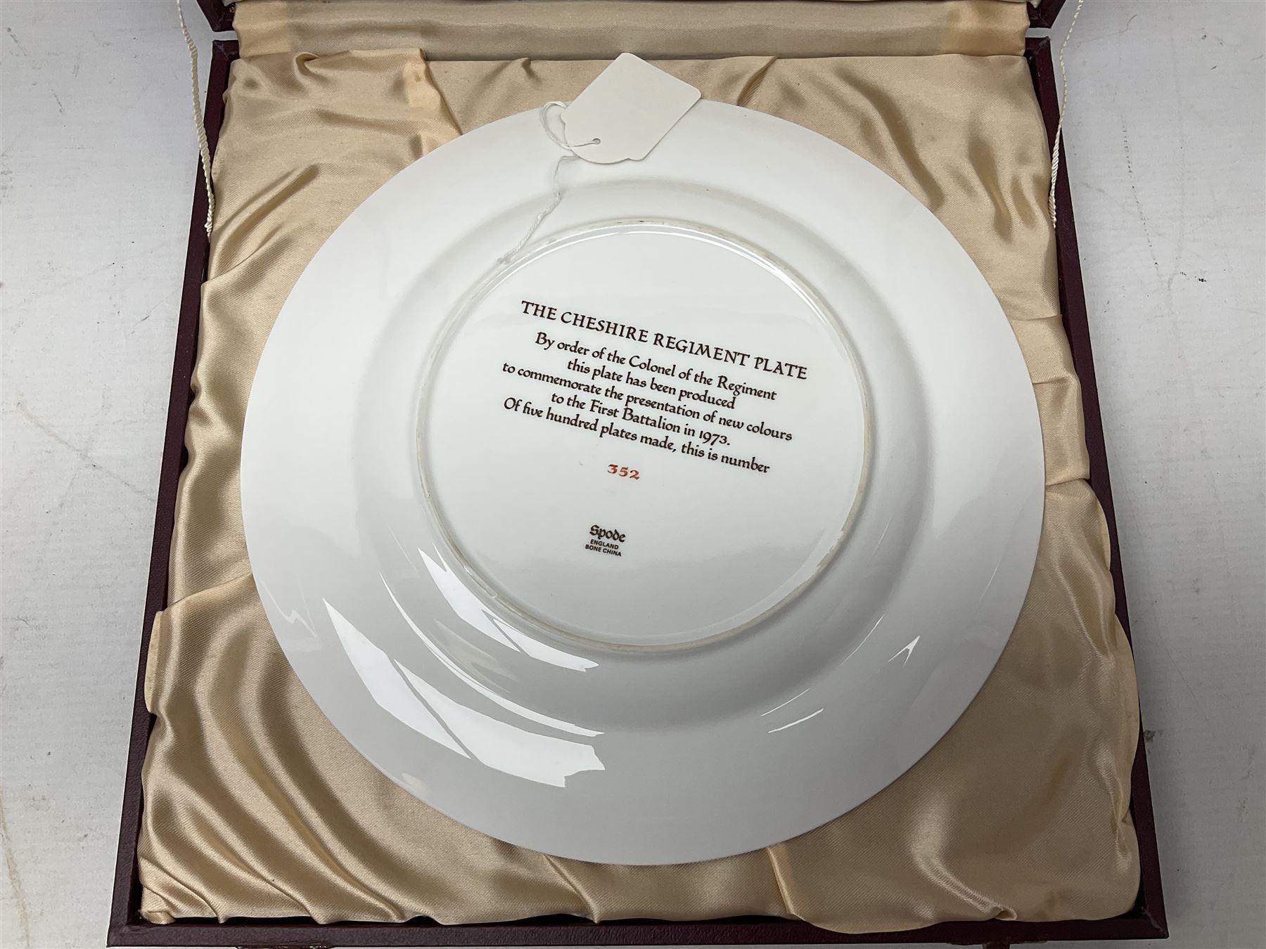 Five Spode Mulberry Hall limited edition Regimental commemorative plates - Argyll & Sutherland Highlanders No.9/500; Cheshire Regiment No.352/500; Kings Own Scottish Borderers No.113/500; Black Watch Royal Highland Regiment No.331/500; and Royal Welch Fusiliers No.309/500; all boxed with certificates (5)