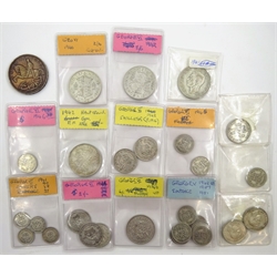  Great British pre 1947 silver coins including King George V 1935 crown, King George VI 1940, 1941 and two 1942 halfcrowns, 1940 two shillings etc  