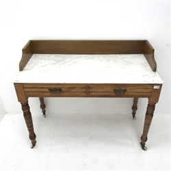 Edwardian satin walnut washstand, raised shaped back, marble top, two drawers, turned supports, W107cm, H86cm, D49cm 