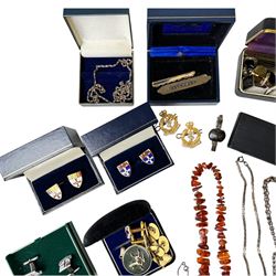Silver jewellery, comprising Siam silver tie clip, cufflinks and faux pearl pendant, together with a collection of costume jewellery