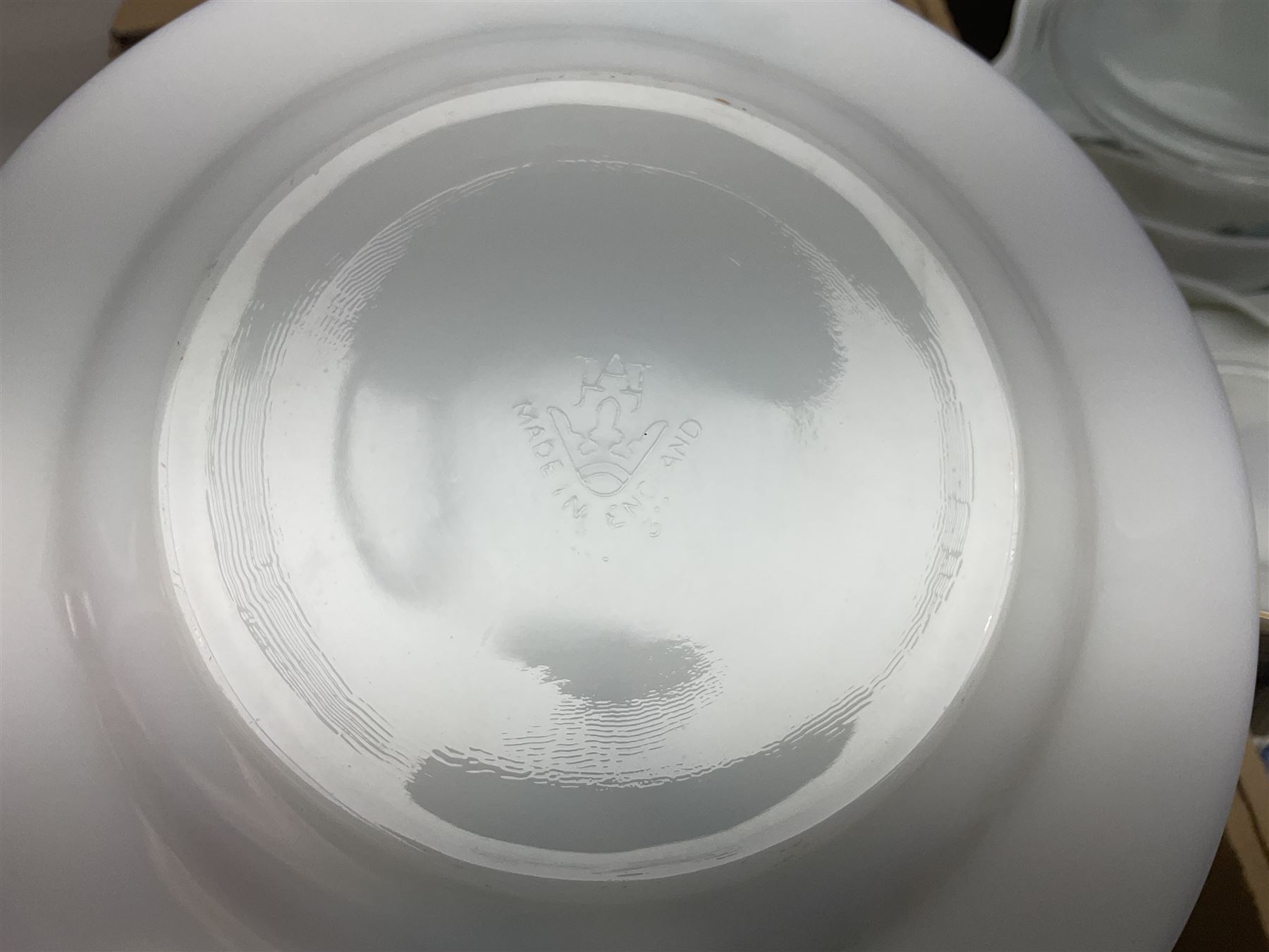 Maling Maltese pattern part dinner wares, including dinner plates, tureens, side plates etc, together with Pyrex dinner wares, decorated in flying duck pattern, Johnson Bros Indian Tree pattern tea and dinner wares and a collection of decorative and calendar plates, etc, in six boxes 