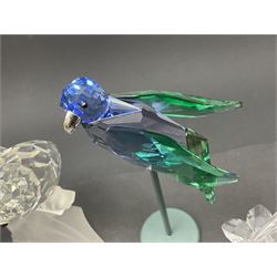 Fourteen Swarovski Crystal bird figures, to include toucan, mandarin duck, swans, parrot, cranes etc 