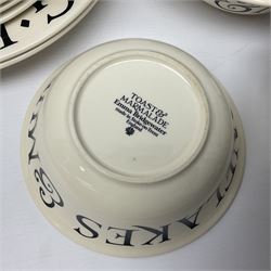 Emma Bridgewater part dinner service in Black Toast pattern, including six dinner plates, eight pasta plates in two sizes, ten side plates etc (31)