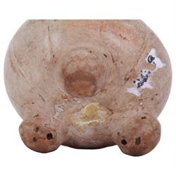 Maya pottery tetrapod bowl or jar, the cream glazed body of part ribbed bulbous form with short neck, upon three short feet, H10cm

With accompanying collectors note detailed 'Maya musical bowl, exceedingly rare cream glaze. Pre-Classic period Circa 400 AD.'