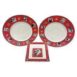 Two Villeroy & Boch Paloma Picasso plates, together with a matching trinket dish, plates D22cm