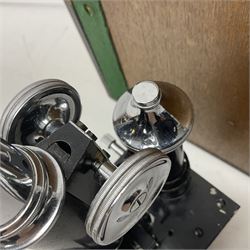 Three microscopes, comprising Swift and Son, Beck model 22 no 5512 amd E. Leitz Wetzlar no 113555, all boxed