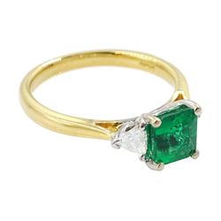 18ct gold three stone square cut emerald and trillion cut diamond ring, hallmarked, emerald approx 0.75 carat