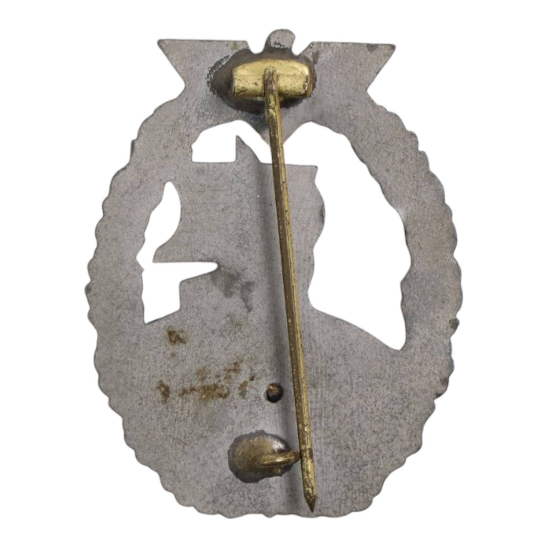  WWII German Kriegsmarine Auxiliary Cruiser badge, H6cm
