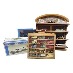 Franklin Mint 'The Classic Cars of the Fifties' collection with display rack, eleven (ex.12) die-cast models and folder of paperwork; another wall mounting display cabinet containing fifteen die-cast models; and an unused boxed Master Tools model display case
