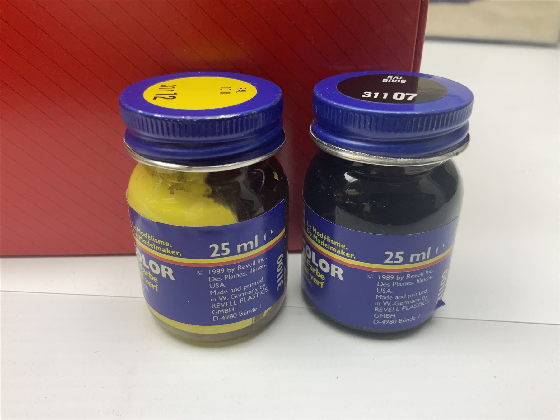 Seven scale model assembly kits to include Airfix, Heller, Italeri etc in one box