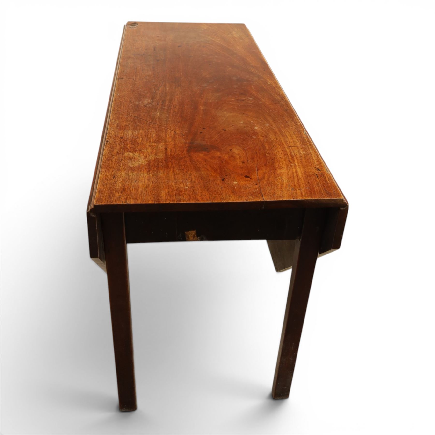 Mahogany octagonal drop lead dining table, on square supports, extends to 149cm