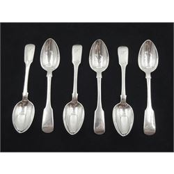 Set of six George IV silver Fiddle pattern teaspoons by William M Traies, London 1825, approx 4.3oz (6)