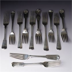 Pair of George IV silver fiddle, thread and shell pattern table forks Lonson 1826 and ten ...