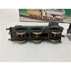 ‘00’ gauge - kit built NBR (Class B-Reid) LNER/BR J35/1/2/4/5 0-6-0 steam locomotive and tender no.64480, finished in BR black with DJH Models box; with further kit built Class J50 0-6-0T locomotive no.68936, finished in BR black (2)