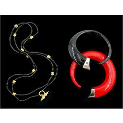 Shaun Leane silver red resin Tusk bangle, one other black Tusk bangle, both hallmarked a silver-gilt black bead wrap bracelet, all by the same hand