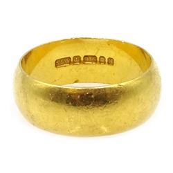  22ct gold wedding ring hallmarked  