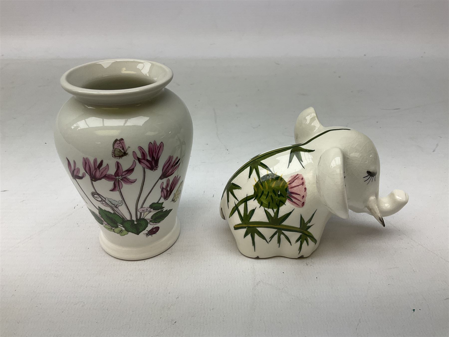 Plichta elephant together with Portmeirion The Botanic Garden vase