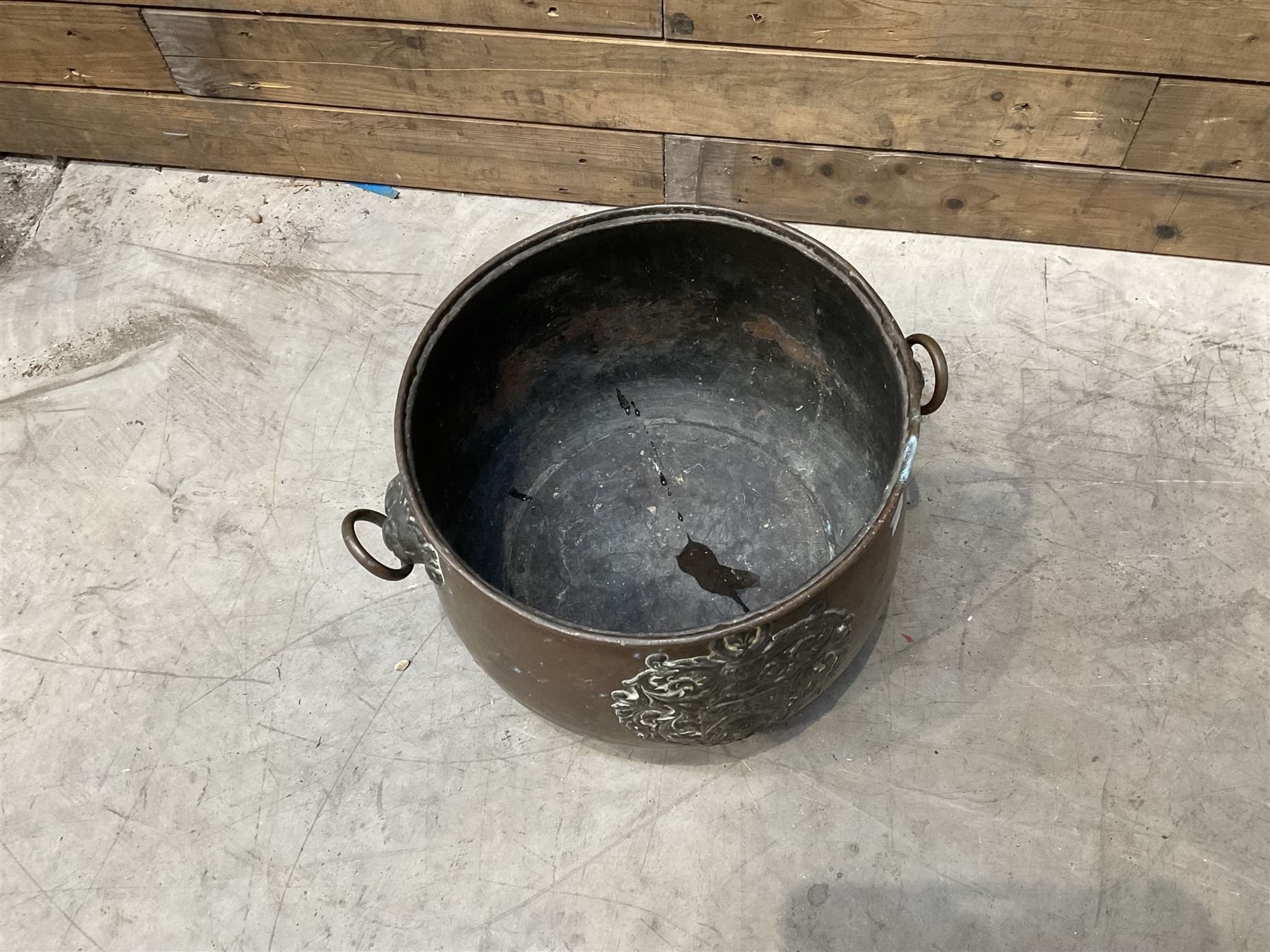 3 cauldron set pots with 2 terracotta chimney pots, 1 terracotta crock, metal bucket and small cast iron shelf 