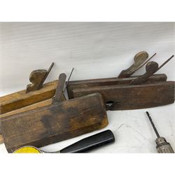 Quantity of woodworking tools, comprising hand drills to include Stanley No. 803 and No. 5803, Qualcast Clipper etc, together with collection of planes to include moulding examples and rebate plane of stepped form, and further tools including chisels etc