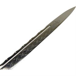 20th century Scottish Dirk, with Wilkinson Sword blade, with 29cm single edged etched blade, the leather sheath with white metal mounts in presentation box, overall L48cm 