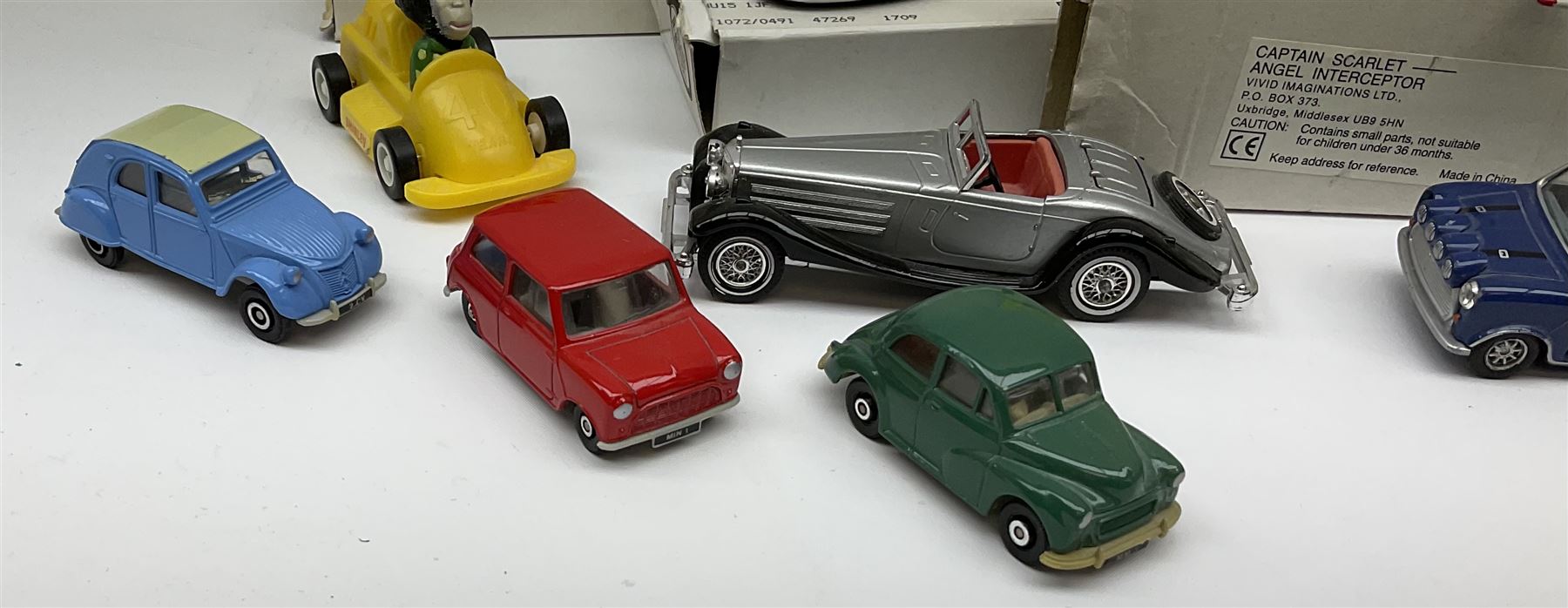 Various makers fourteen boxed and thirteen unboxed modern diecast