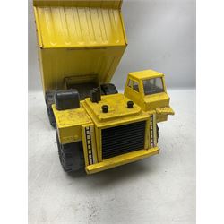Tonka - five large scale pressed steel vehicles comprising Cement Mixer, Mighty Mobile Crane, Jeep and two Dumper Trucks (5)