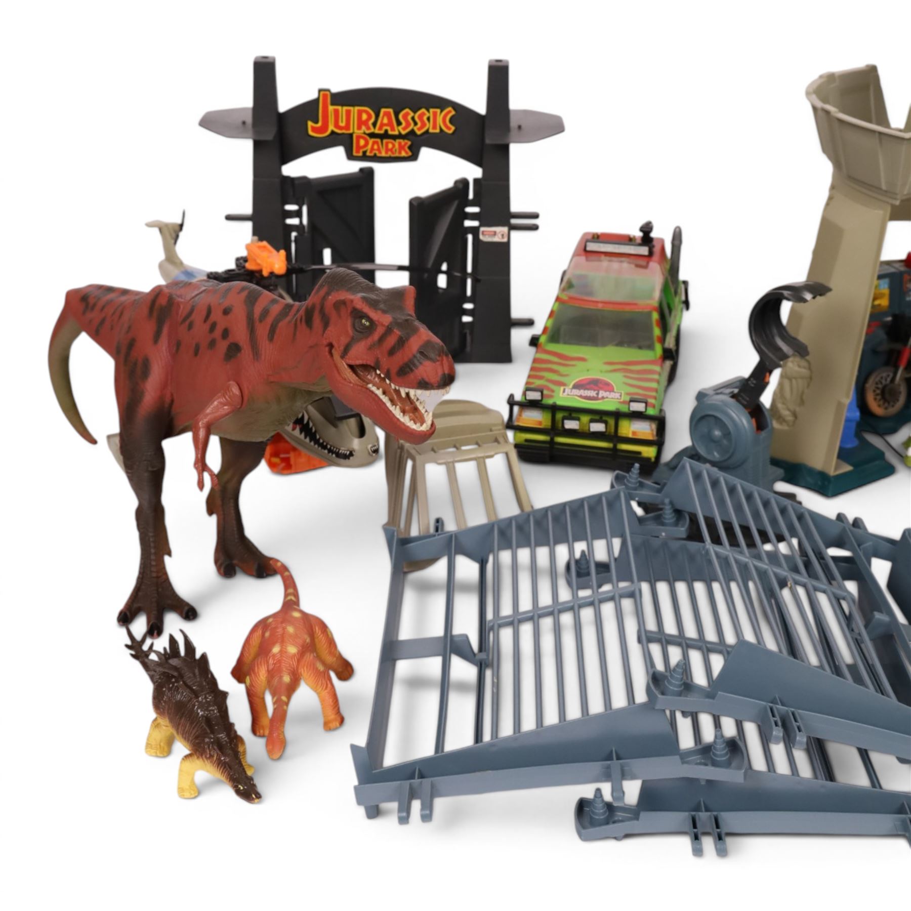 Kenner Jurassic Park Command Compound, Capture Copter, Jungle Explorer, Lost World Motorbike and rider, five Kenner Jurassic Park figures and a collection of dinosaur figures, including Kenner Jurassic Park JP05, JP06, JP08 and JP09, UKRD examples etc