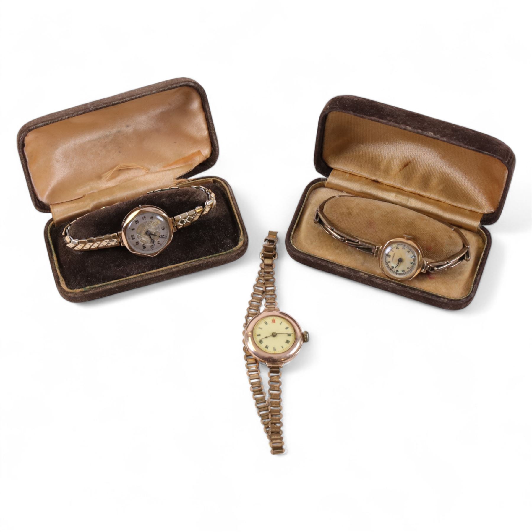 Three 9ct gold cased ladies wristwatches, all on steel straps