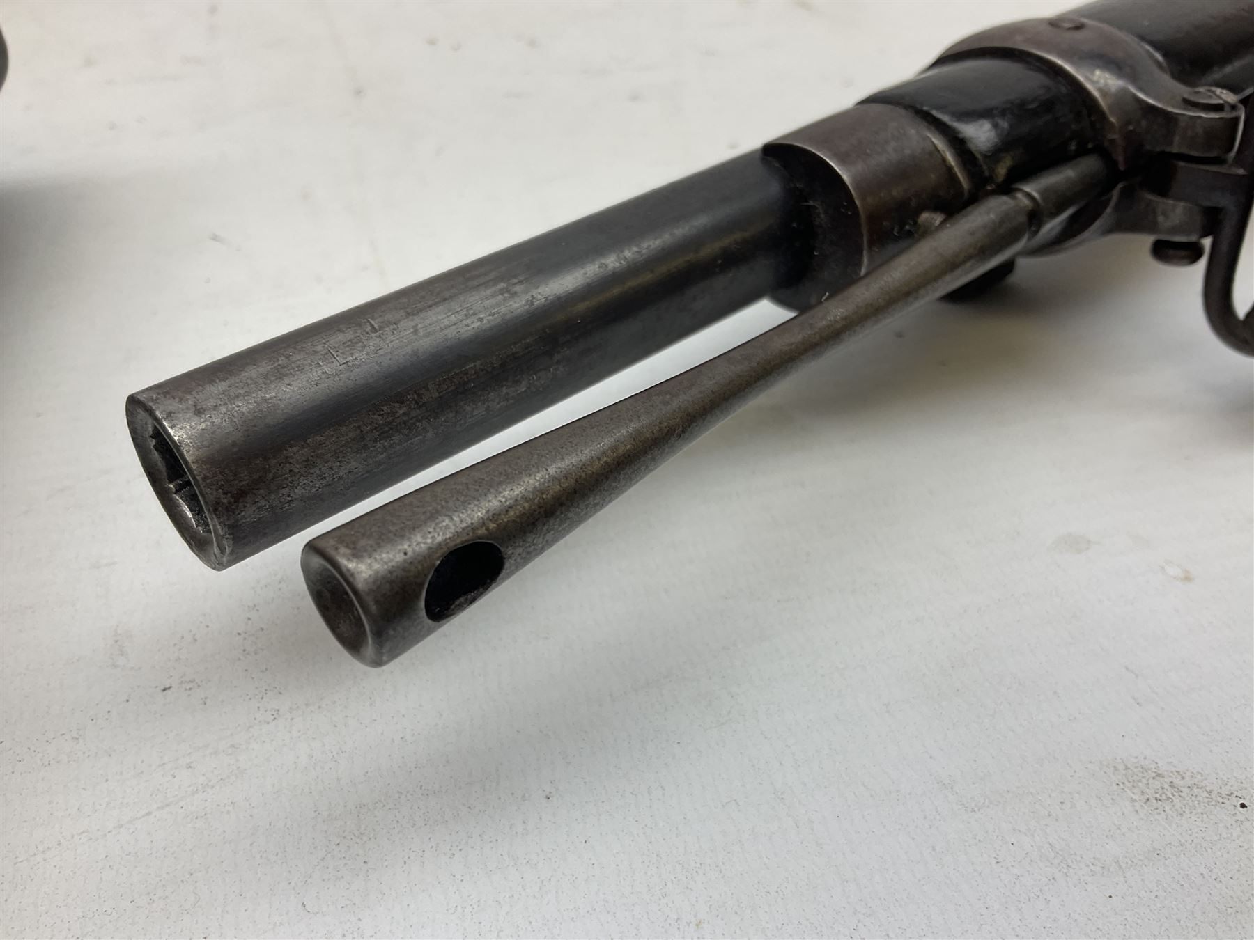 Braendlin Armoury Martini action .577/450 falling back rifle, the 85cm rifled barrel stamped Alex. Henry Edinburgh & London with two barrel bands including Yatagan bayonet side fitting and clearing rod under, with leather sling, serial no.13332, L126cm (NB. Firing pin broken). 