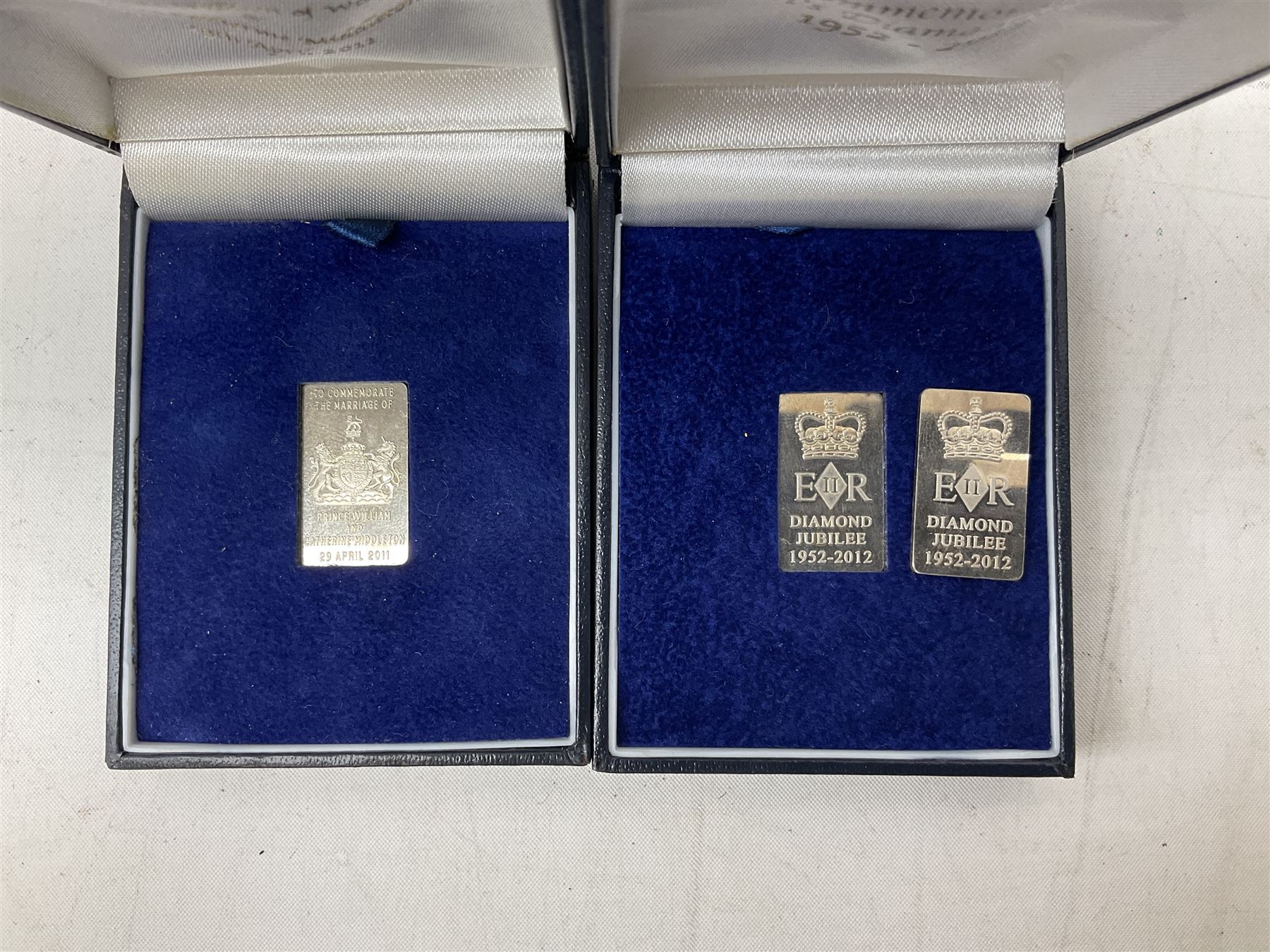 Quantity of silver comprising two 2012 Diamond Jubilee silver commemorative plaques stamped 999, hallmarked Birmingham 2012 with Jubilee stamp, together with a Prince William and Catherine Middleton silver bar stamped 999, Refine Met Fine Silver 999 bar and Atam Vallabh AVI Industries bar stamped fine 999, all tested, total weight approx 45.5g