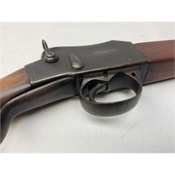 Manton .577/450 Martini Henry rifle, the 82.5cm smooth bored barrel proofed for shot, two barrel bands and bayonet fitting, engraved action with side safety, figured walnut stock with chequered steel butt plate, complete with ramrod, NVN other than 5346 on barrel, L125cm