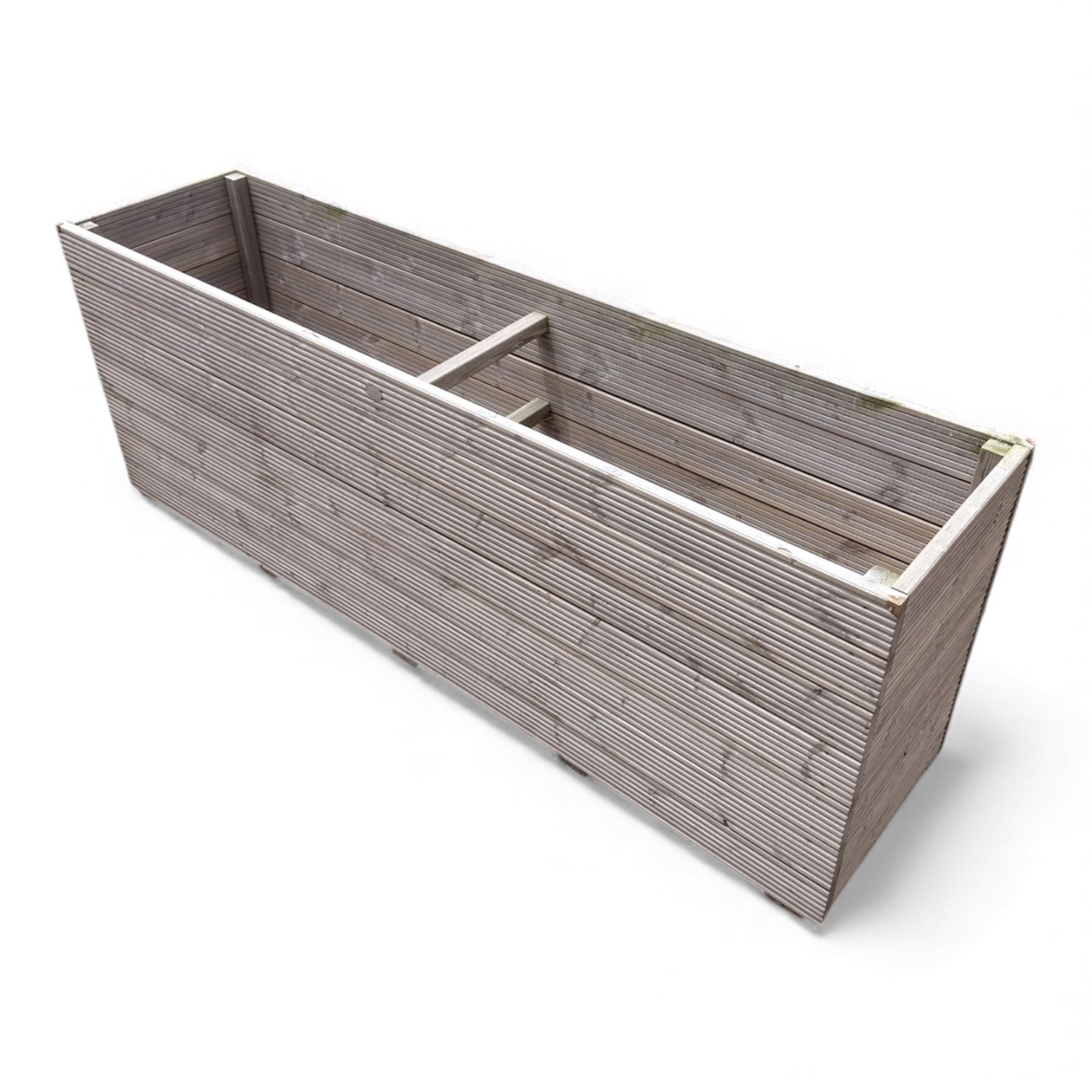 Large Decking planter with centre braces