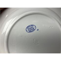 Copeland Spode Italian pattern dinner wares, including two tureens and covers, four serving dishes, six dinner plates, four side plates etc, all with blue printed marks beneath