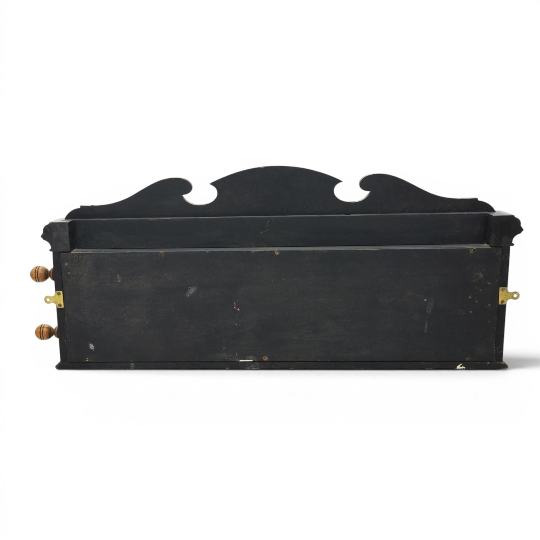 E.J. Riley - 20th century oak billiards scorer, with broken arch pediment with gilt markers mark, with revoling scorer with turned knob, brass indicator, with brass wall hangers
