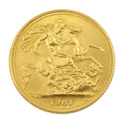 Queen Elizabeth II 1981 gold full sovereign coin, housed in a red case