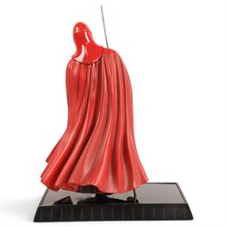Two limited edition Gentle Giant Star Wars statues, comprising Royal Guard, limited edition no. 1389/3500, with box and Darth Talon, limited edition no. 1146/1200
