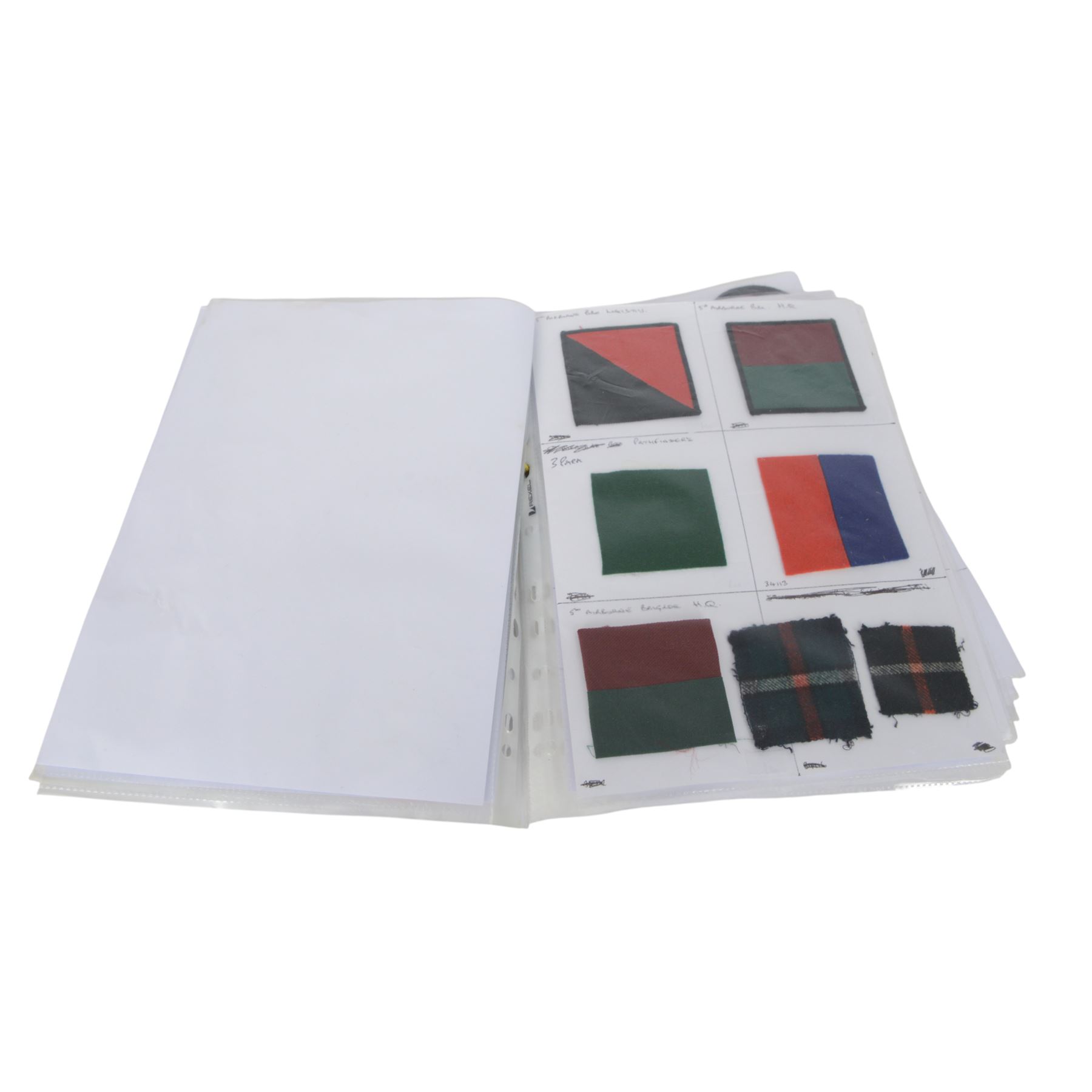 Collection of British cloth insignias, including RAF, Royal Navy/Marine and Parachutist examples 
