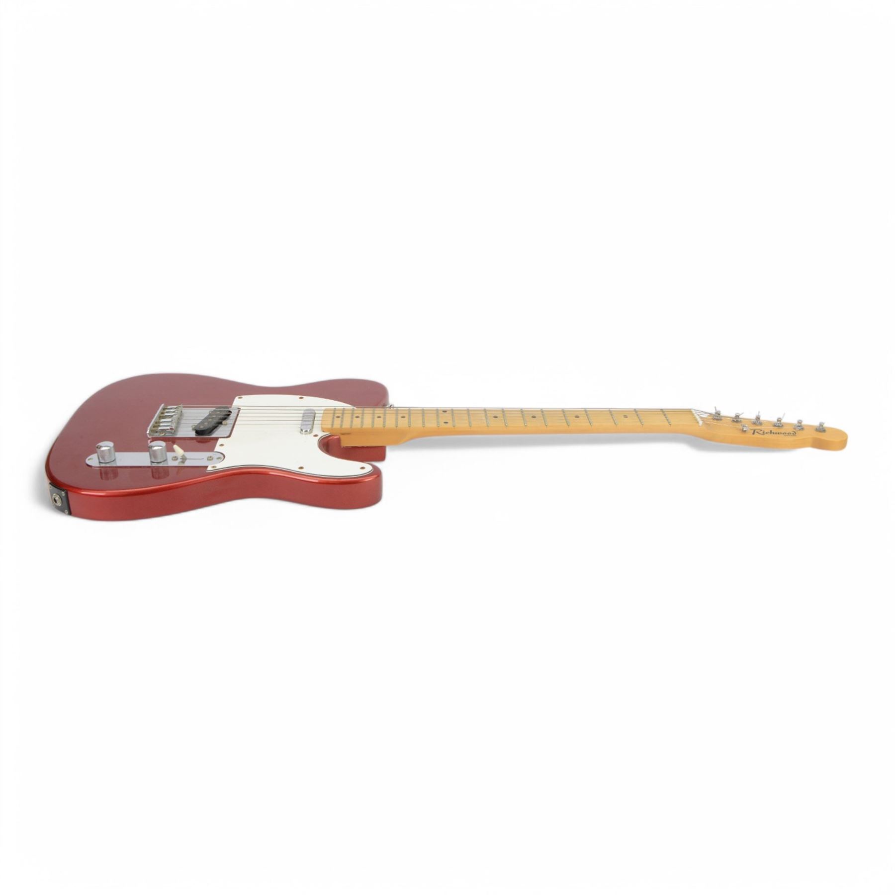 Two Richwood electric guitars, comprising Stratocaster style with cream body and Telecaster style with red metallic finish, L99cm