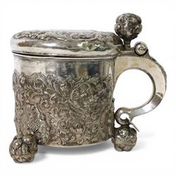 Northern European silver peg tankard, probably late 18th/early 19th century, of cylindrica...