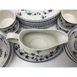 Royal Doulton Yorktown pattern part tea and dinner service, to include ten dinner plates, nine side plates, eight soup bowls, nine teacups and saucers, sauce boat and saucers etc (90)