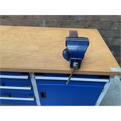 Bott cubio storage workbench, five drawers and two cupboards, single vice