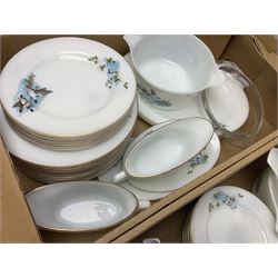 Maling Maltese pattern part dinner wares, including dinner plates, tureens, side plates etc, together with Pyrex dinner wares, decorated in flying duck pattern, Johnson Bros Indian Tree pattern tea and dinner wares and a collection of decorative and calendar plates, etc, in six boxes 
