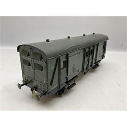 Gauge 1 - scratch-built wooden and metal goods wagon with Southern Railway livery No.2273 L35.5cm; and Southern Railway First Class and Guards passenger coach No.152 (2)