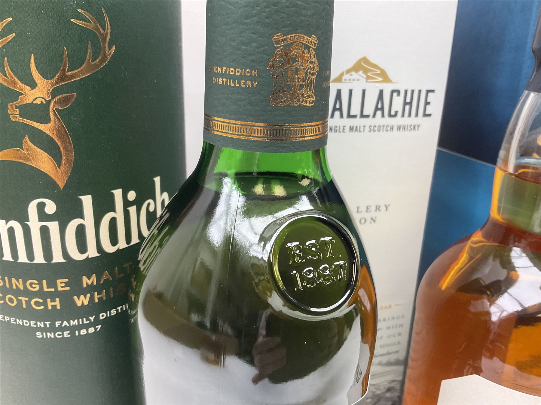 Scapa, The Orcadian single malt Scotch whisky, 70cl, 40% vol, Glenallachie, distillery edition speyside single malt Scotch whisky, 70cl, 40% vol, Glenfiddich, 12 year old, single malt Scotch whisky, 70cl, 40% vol and the Glenrothes, vintage reserve single malt whisky, 700ml, 40% vol (4)