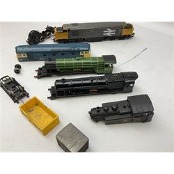 '00' gauge - Tri-ang 'Caledonian Single' Class 4-2-2 locomotive and tender; Hornby Class 37 Diesel (English Electric Type 3) locomotive No.37063; Airfix Class 61XX 2-6-2 Prairie tank locomotive No.6167; Pocher Italy American style 4-4-0 locomotive 'Reno'; and a quantity of part locomotives, spare parts etc; all unboxed