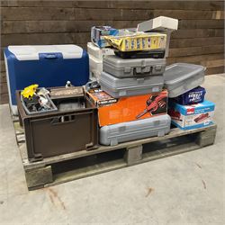 Black & Decker Powerfile, 2t trolley jack, axle stands, bench vice, framing kit, other tools and a Halfords cool box