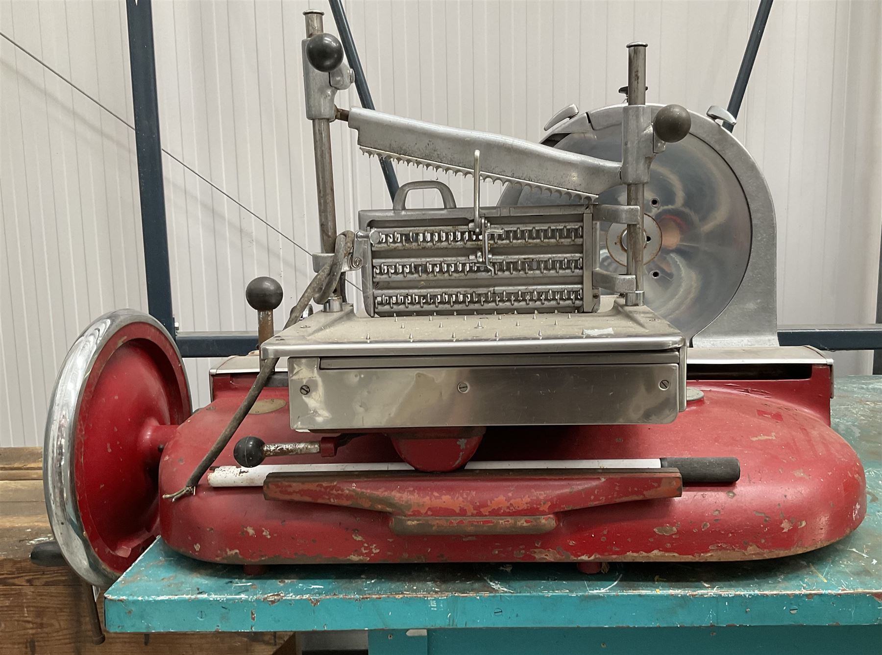 Berkeley And Parnalls Commercial meat slicer