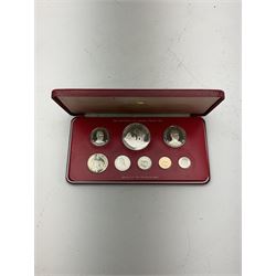 Coinage of Belize proof eight coin set, dated 1975, all coins in sterling silver, from one cent to ten dollars, produced by The Franklin Mint and two Republic of Liberia proof coin sets dated 1976 and 1978, all cased 