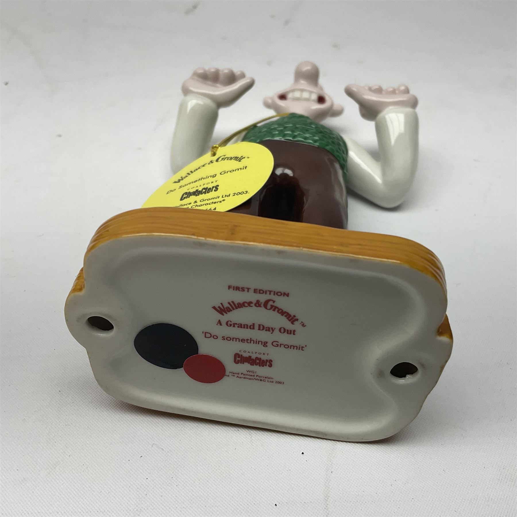 Six Coalport Characters Wallace and Gromit figures, comprising Ready for Takeoff, Woolshop Encounter, Do Something Gromit, Shaun's New Coat, More Cheese Gromit and Happy Birthday Gromit, two with original boxes 