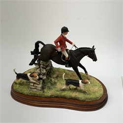 A limited edition Border Fine Arts figure group, A Day With The Hounds, model no B0789 by Anne Wall, 100/1500, on wooden base, figure L26cm